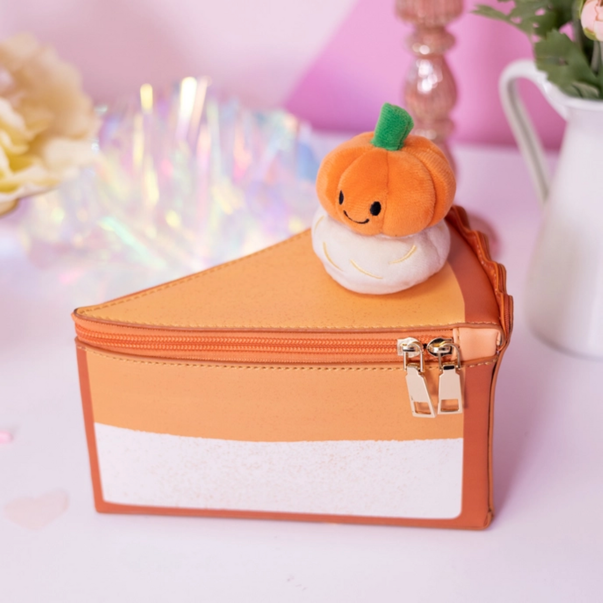 Piece of Pie Slice Handbag -
Pumpkin Spice (Avail:07/26/23)