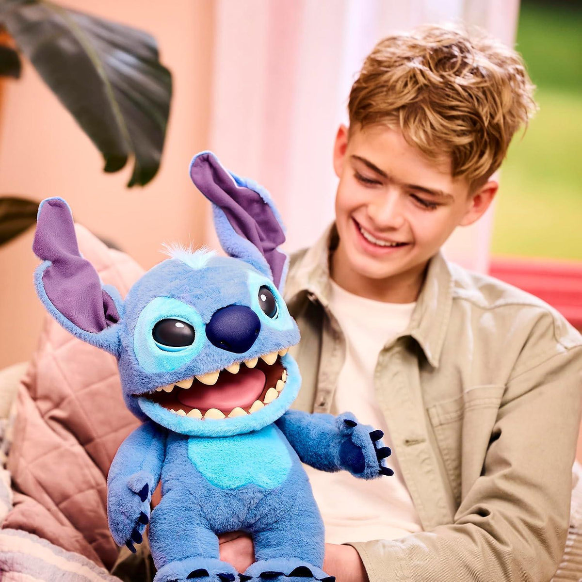 WOW! DISNEY STITCH PUPPETRONIC REALFX